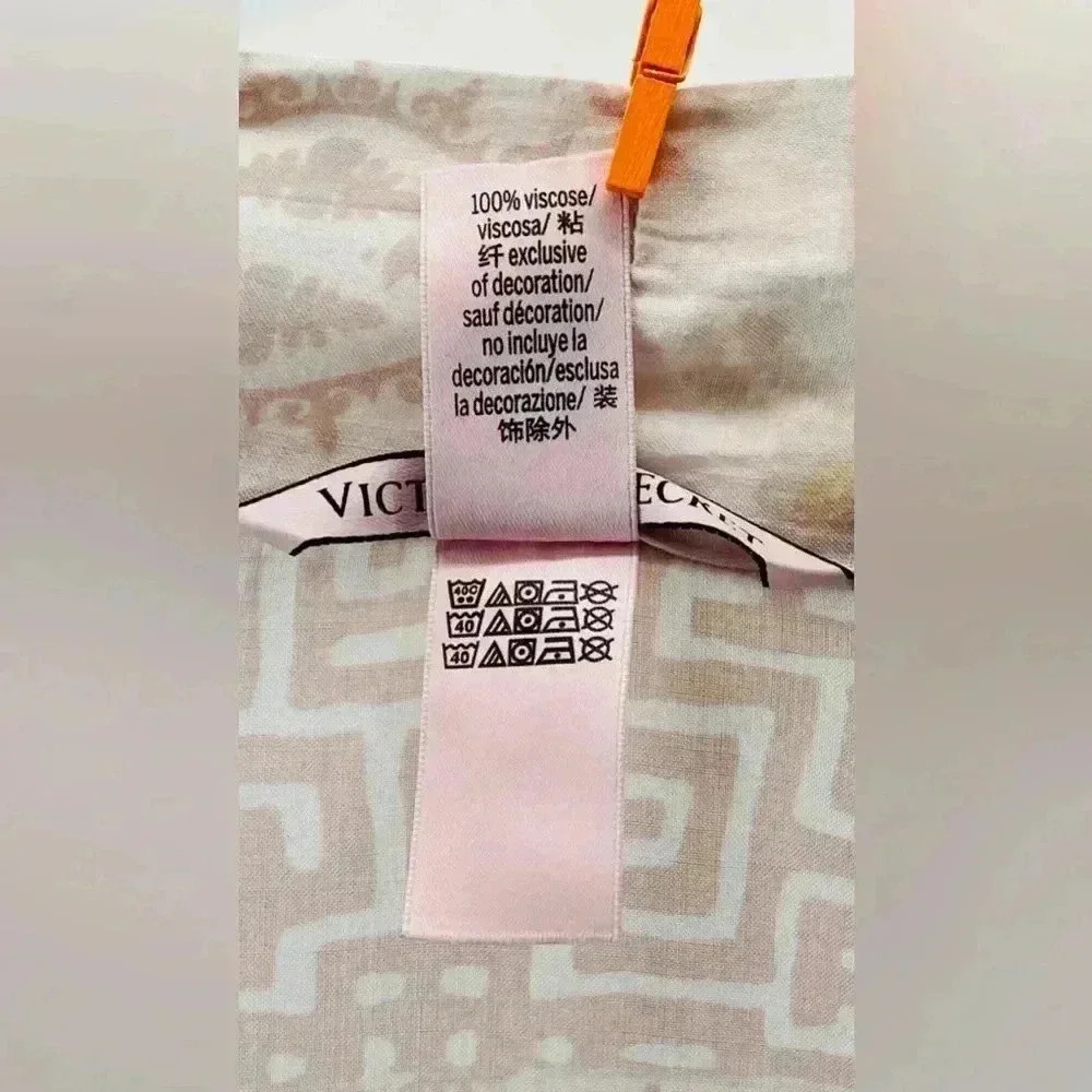Victoria's Secret Light Weight Kimono Swim Cover Up Small, 0 - Picture 11 of 13